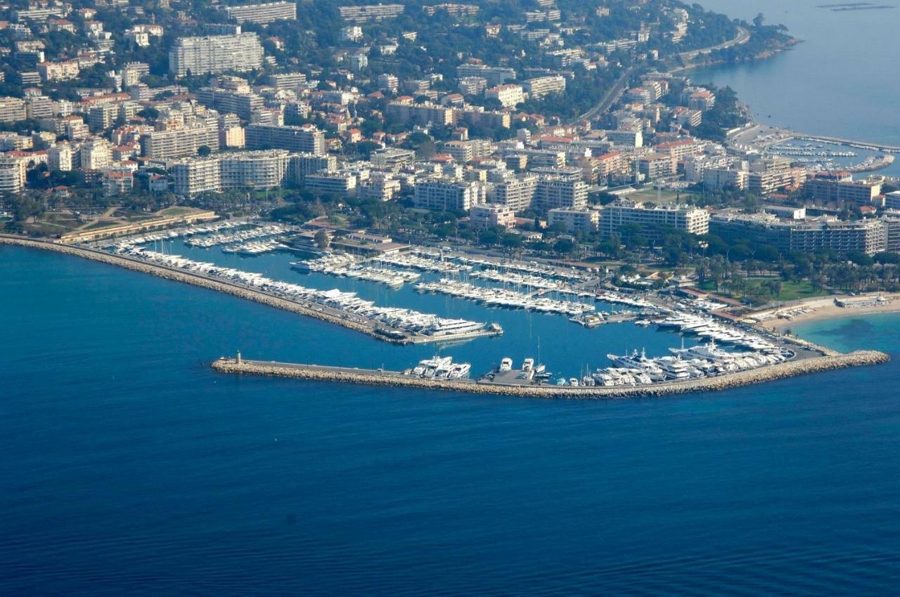 Blvd De La Croisette 82A, Cannes, La Reale Екстериор снимка